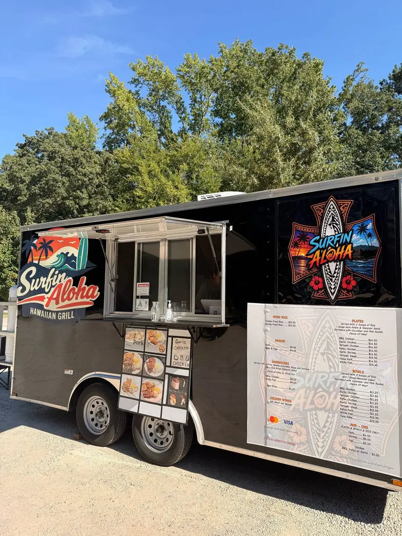 Surfin Aloha Hawaiian Grill food truck